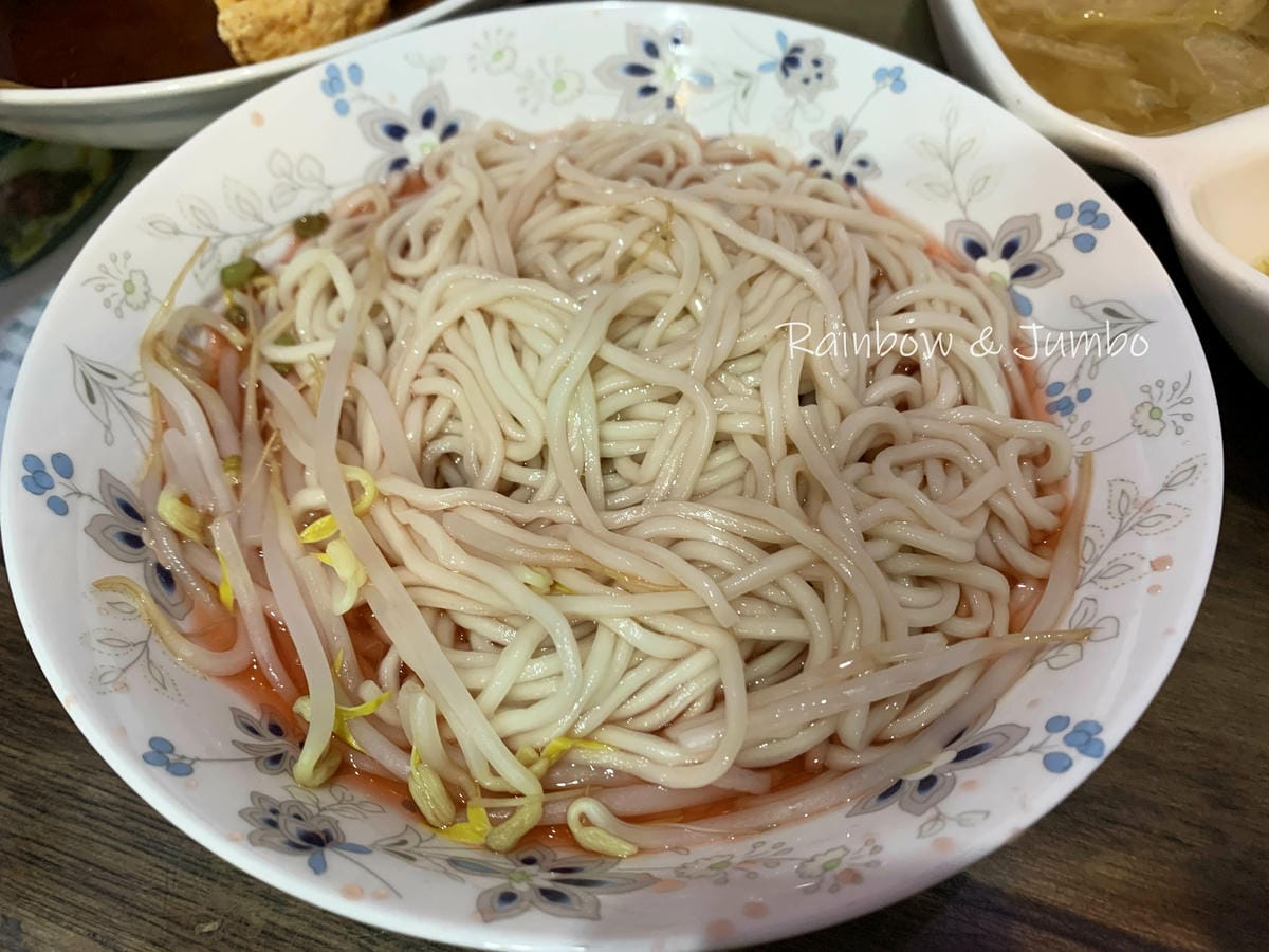 【不專業食記】新北永和|豆腐殿|中和四號公園旁的現蒸臭豆腐, 【不專業食記】新北永和|豆腐殿|中和四號公園旁的現蒸臭豆腐,