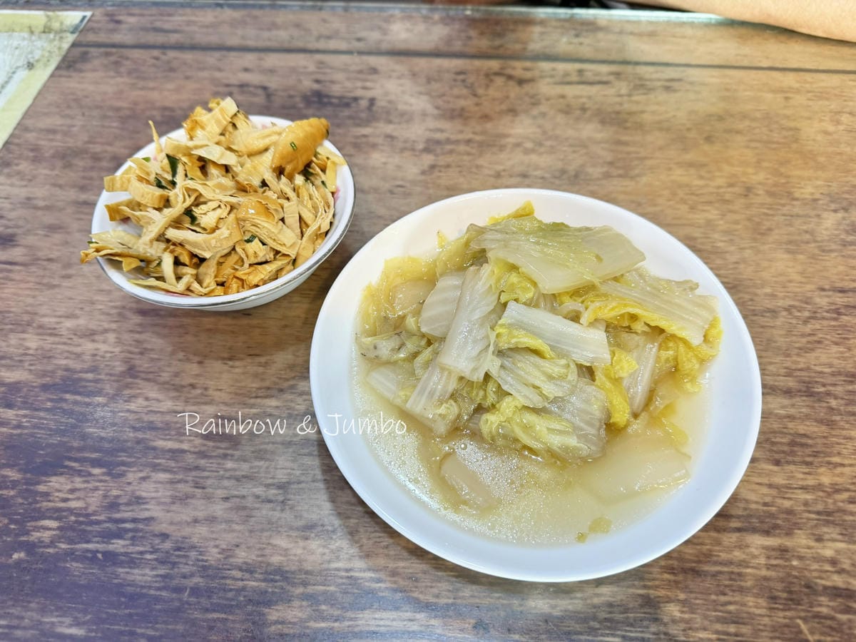 【不專業食記】新北永和|豆腐殿|中和四號公園旁的現蒸臭豆腐, 【不專業食記】新北永和|豆腐殿|中和四號公園旁的現蒸臭豆腐,