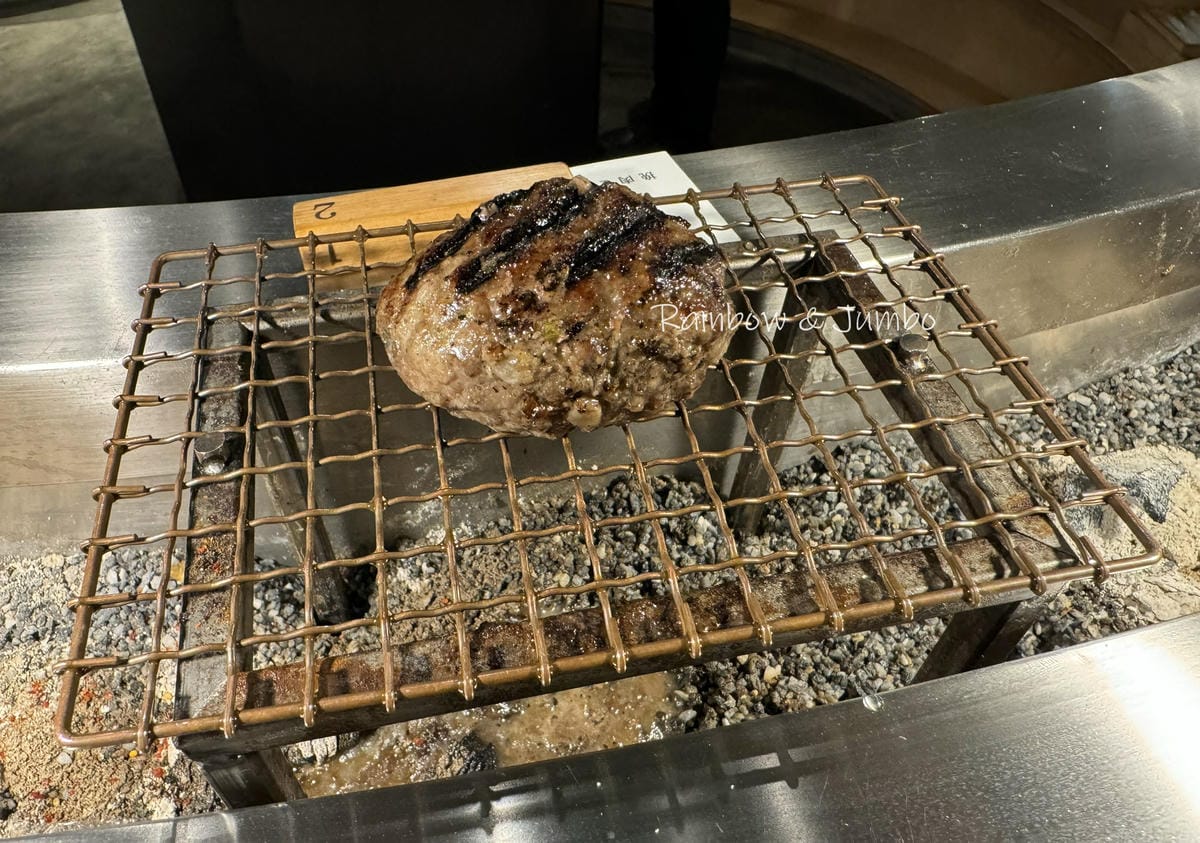 【不專業食記】台北中正|挽肉と米|日本東京來台的漢堡排店,直 【不專業食記】台北中正|挽肉と米|日本東京來台的漢堡排店,直