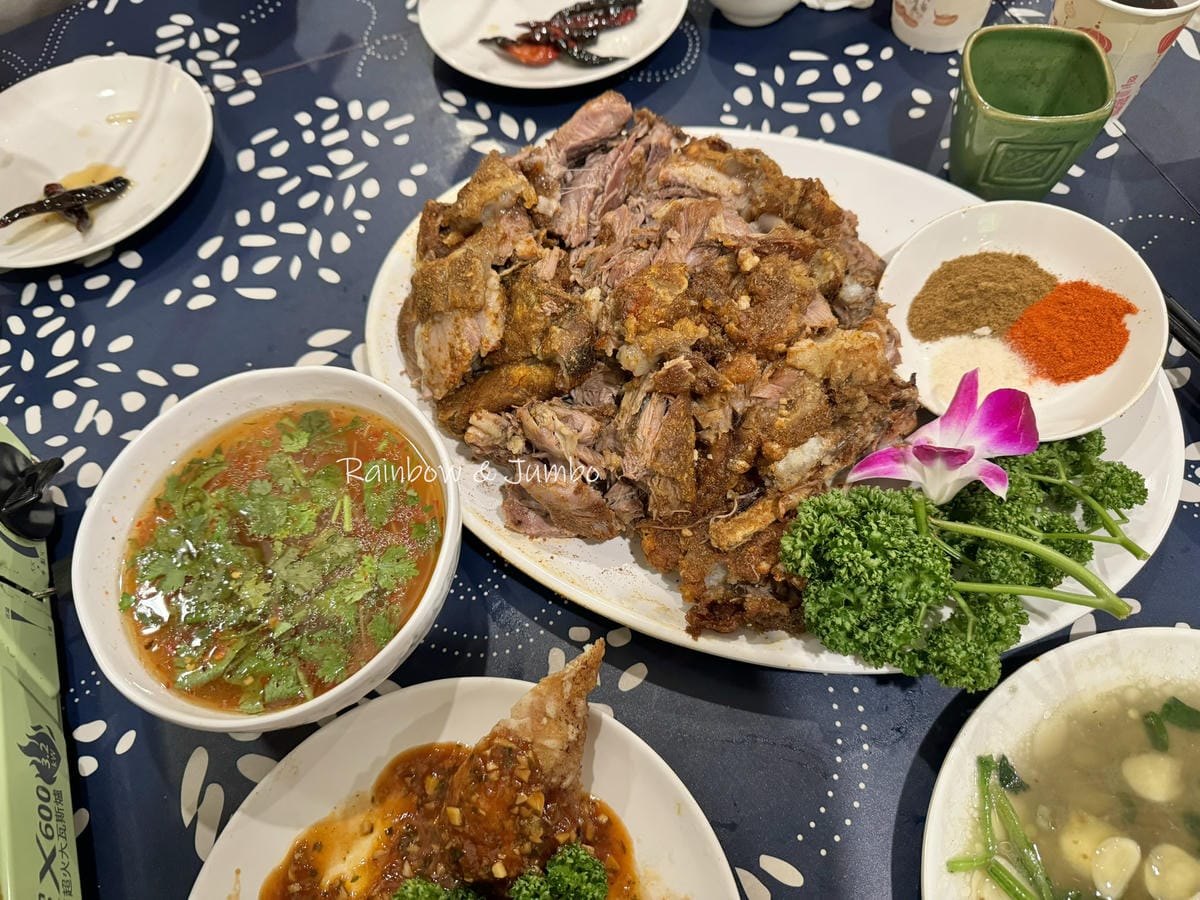 【不專業食記】台北大安|秦味館|台北東區的陝西料理餐廳,香酥 【不專業食記】台北大安|秦味館|台北東區的陝西料理餐廳,香酥