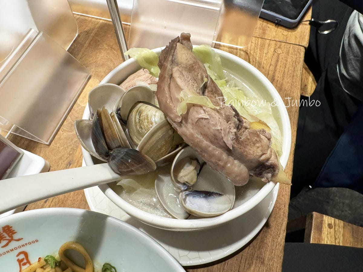 【不專業食記】台北中正|雙月食品社青島店|米其林必比登推薦、 【不專業食記】台北中正|雙月食品社青島店|米其林必比登推薦、