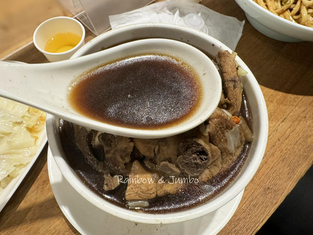 【不專業食記】台北中正|雙月食品社青島店|米其林必比登推薦、 【不專業食記】台北中正|雙月食品社青島店|米其林必比登推薦、