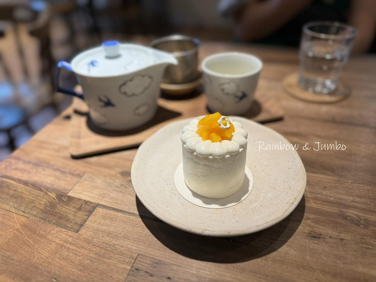【不專業食記】台北中正|木白甜點咖啡店|近華山園區的人氣甜點 【不專業食記】台北中正|木白甜點咖啡店|近華山園區的人氣甜點