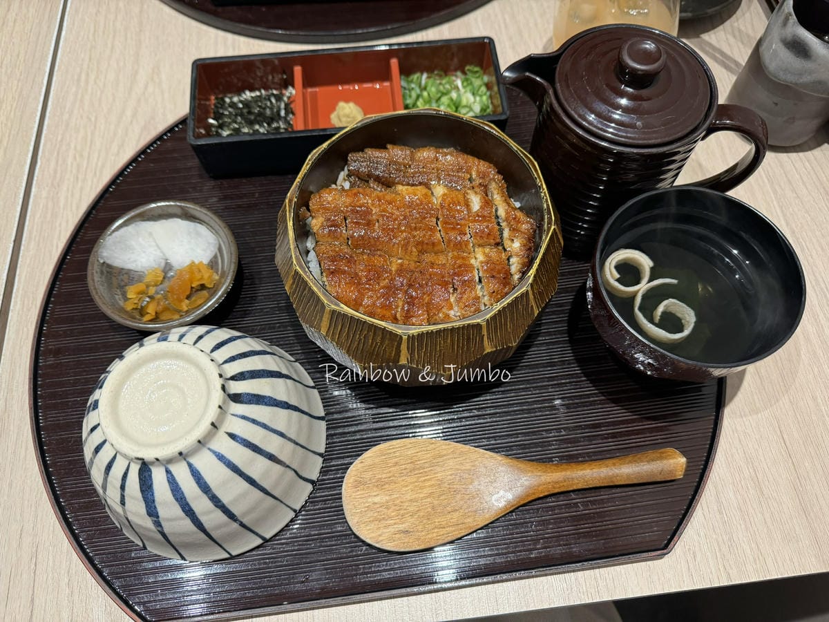 【不專業食記】台北中山|うなぎ四代目菊かわ|四代目菊川鰻魚飯 【不專業食記】台北中山|うなぎ四代目菊かわ|四代目菊川鰻魚飯