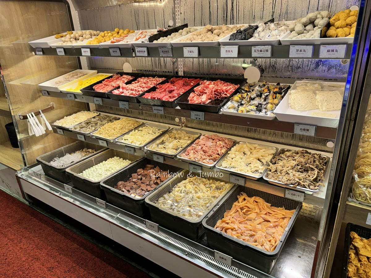 【不專業食記】台北萬華|新千葉火鍋西門町店|台北吃到飽火鍋店 【不專業食記】台北萬華|新千葉火鍋西門町店|台北吃到飽火鍋店