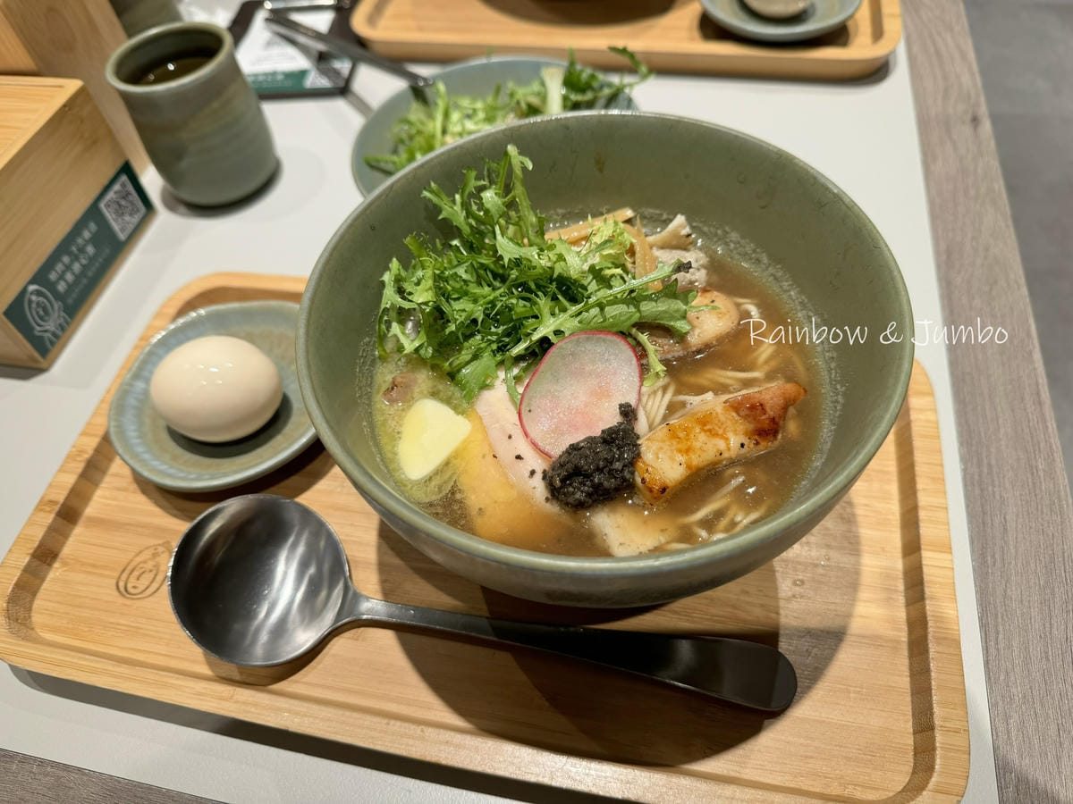 【不專業食記】台北中山|雞湯桑Torisan中山雙連店|與雞 【不專業食記】台北中山|雞湯桑Torisan中山雙連店|與雞