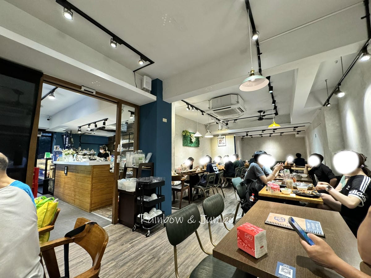 【不專業食記】台北內湖|貝蛤蛤海鮮餐酒館內湖店|內湖平價餐酒 【不專業食記】台北內湖|貝蛤蛤海鮮餐酒館內湖店|內湖平價餐酒