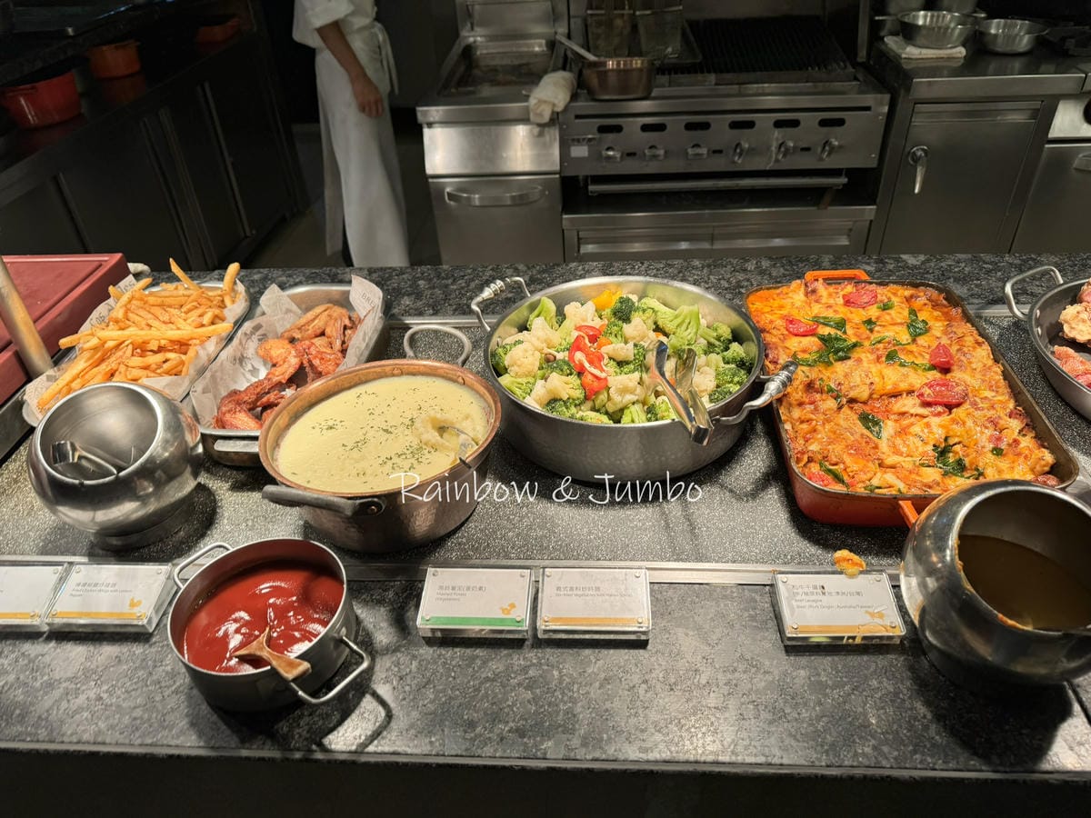【不專業食記】台北中正|喜來登十二廚自助餐廳|澎湖海鮮季,松 【不專業食記】台北中正|喜來登十二廚自助餐廳|澎湖海鮮季,松