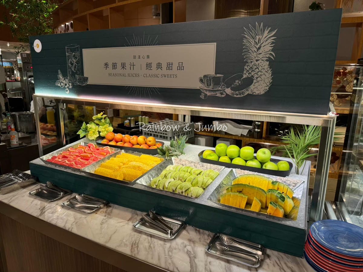【不專業食記】台北中正|喜來登十二廚自助餐廳|澎湖海鮮季,松 【不專業食記】台北中正|喜來登十二廚自助餐廳|澎湖海鮮季,松
