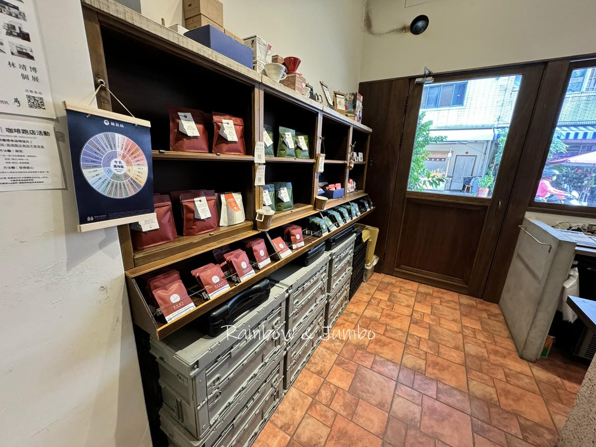【不專業食記】台中大甲|肆序商行Sù Sī Coffee R 【不專業食記】台中大甲|肆序商行Sù Sī Coffee R