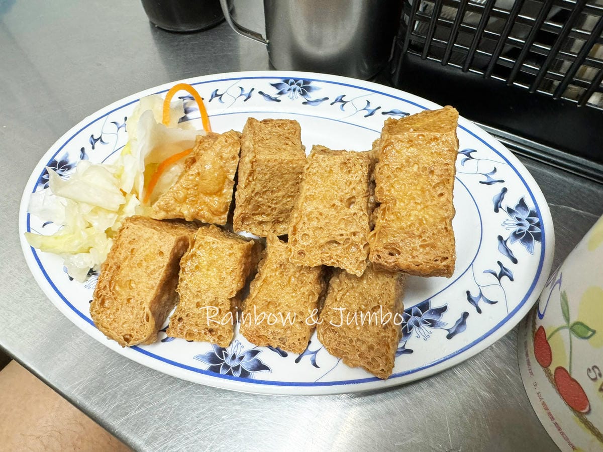 【不專業食記】台北中正|同心大腸蚵仔麵線|當地排隊人氣店,藏 【不專業食記】台北中正|同心大腸蚵仔麵線|當地排隊人氣店,藏