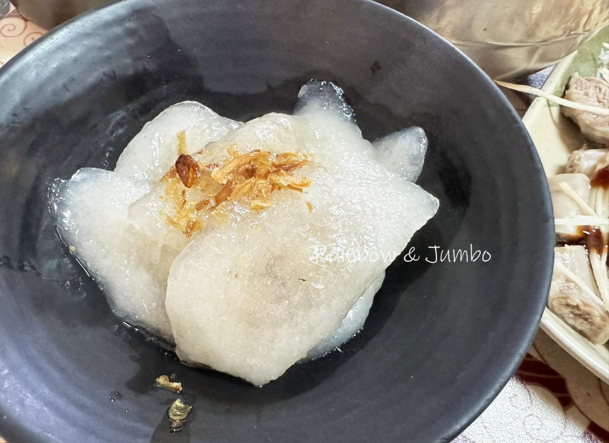 【不專業食記】苗栗市|水上人家|苗栗特色小吃水晶餃和炸鴨血湯 【不專業食記】苗栗市|水上人家|苗栗特色小吃水晶餃和炸鴨血湯