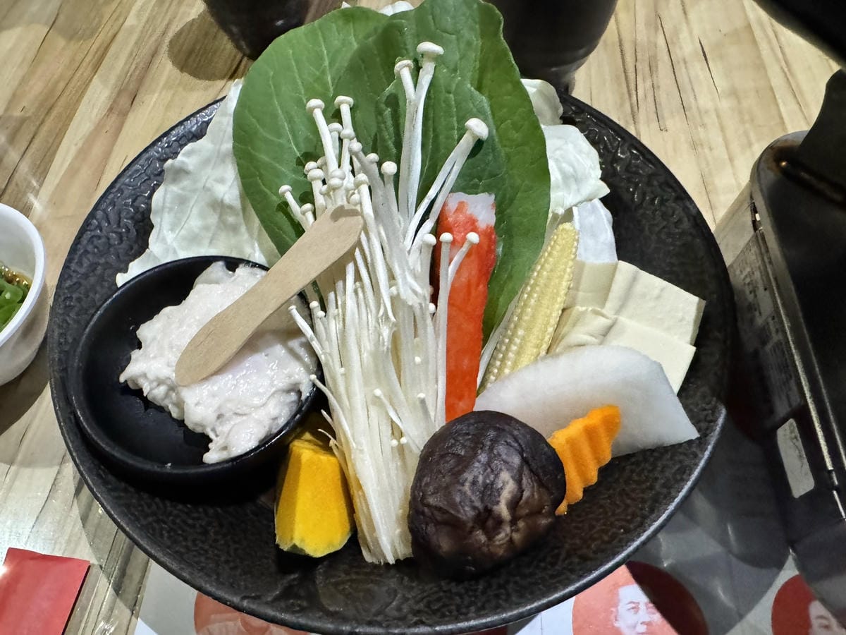【不專業食記】台南善化|廳舍餐廳|糖廠內的爆紅美味火鍋,人氣 【不專業食記】台南善化|廳舍餐廳|糖廠內的爆紅美味火鍋,人氣