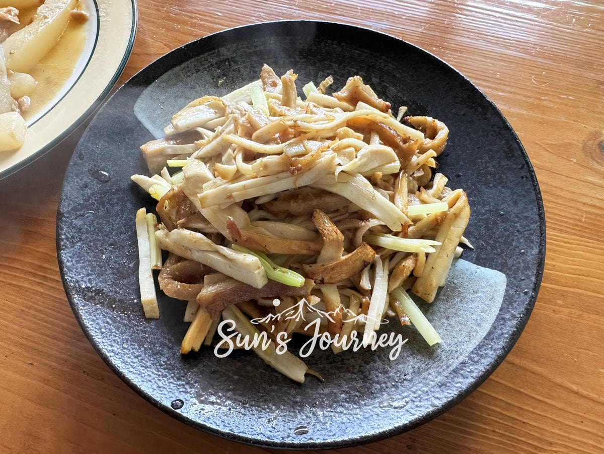 【不專業食記】新北新店|烏來真味素食堂|無菜單料理的素食餐廳,素食也很美味 - 第7張圖 【不專業食記】新北新店|烏來真味素食堂|無菜單料理的素食餐廳,素食也很美味