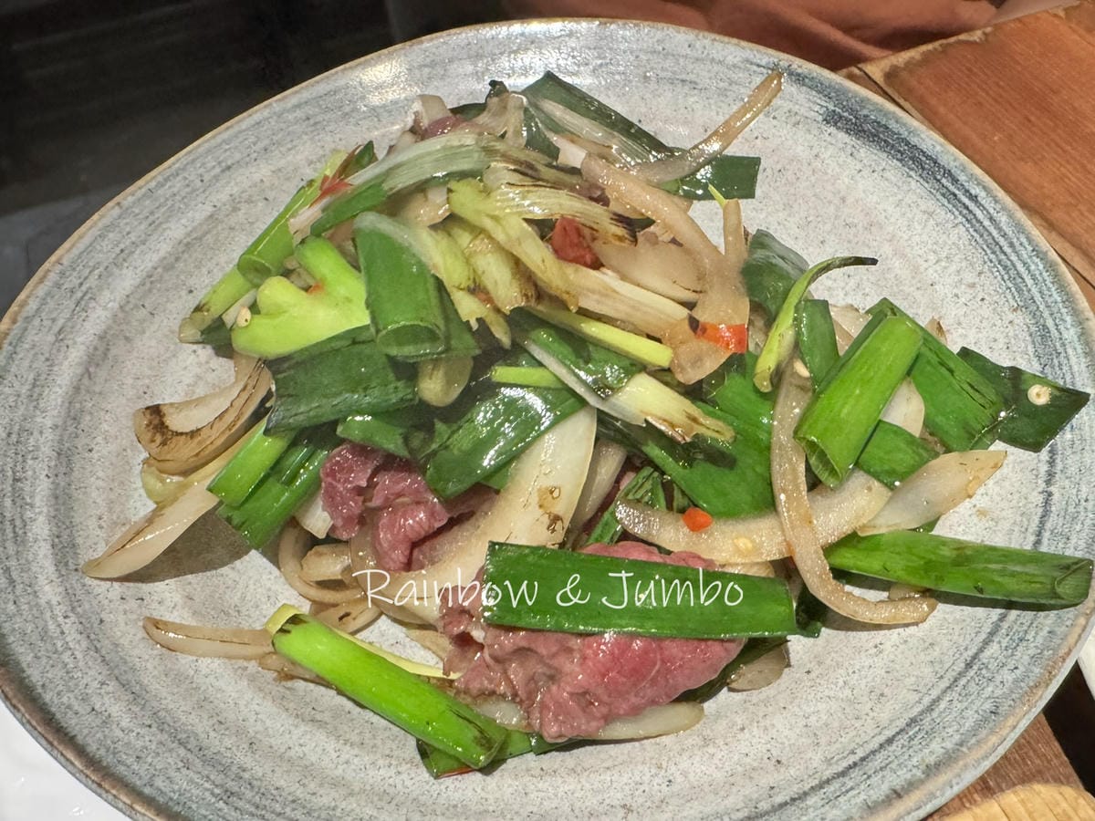 【不專業食記】台北中山|牛肆|台北最好吃的溫體牛肉鍋,一位難 【不專業食記】台北中山|牛肆|台北最好吃的溫體牛肉鍋,一位難